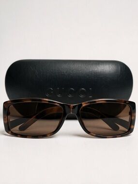 Gucci Sunglasses Rectangle Brown 
Slim Vintage Authentic Retro Y2K